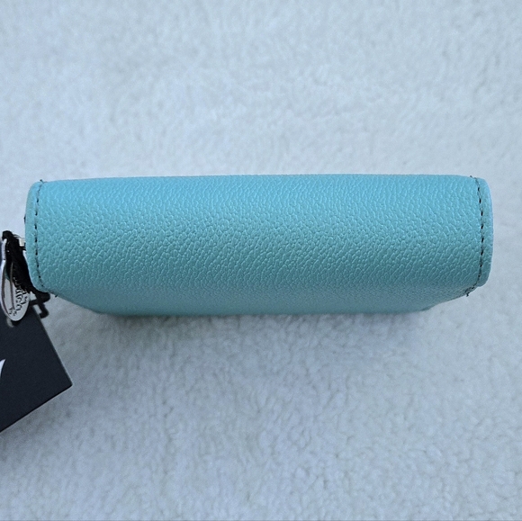 Von Dutch Turquoise🩵 Bifold✌️ Wallet - NWT - Picture 10 of 13